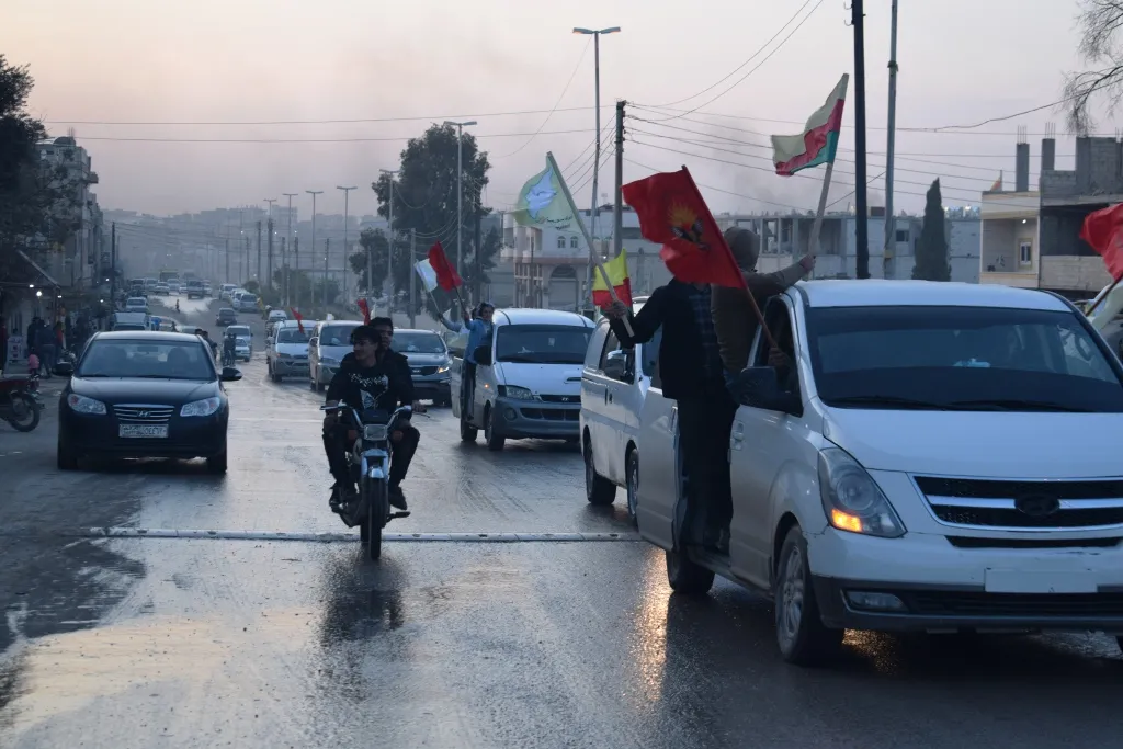 Ciwanên Kobanê dagirkeriya Tirk şermezar kirin