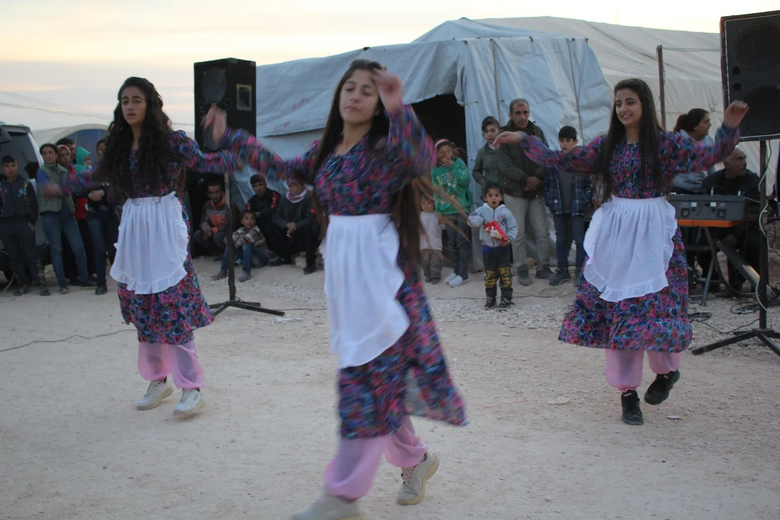 Li kampa Serdemê têkilkdarî 25‘ê Mijdarê şano hatin pêşandan