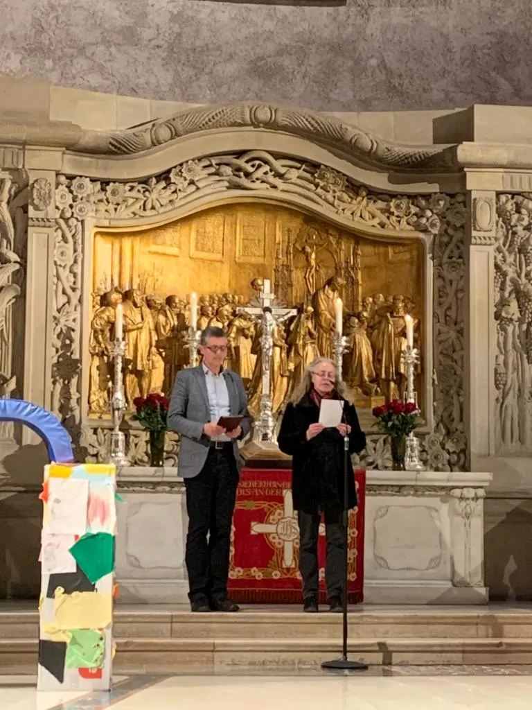 Dêrên Dresden ji bo Rojava li zengilan xistin