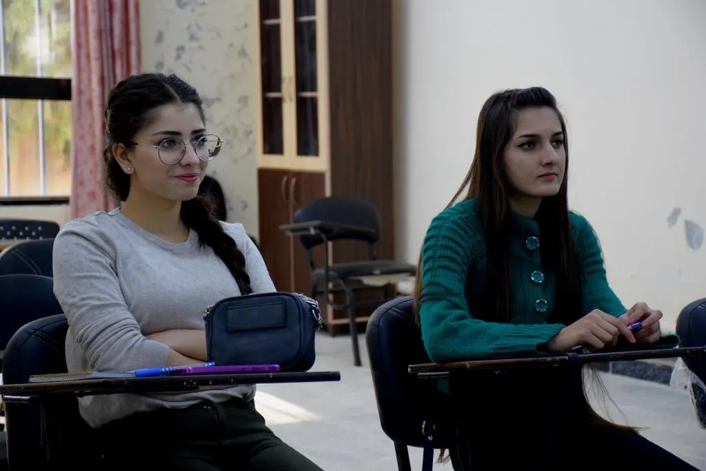 Êrişên dewleta Tirk a dagirker bandoreke neyînî li xwendakarên Rojava dikin