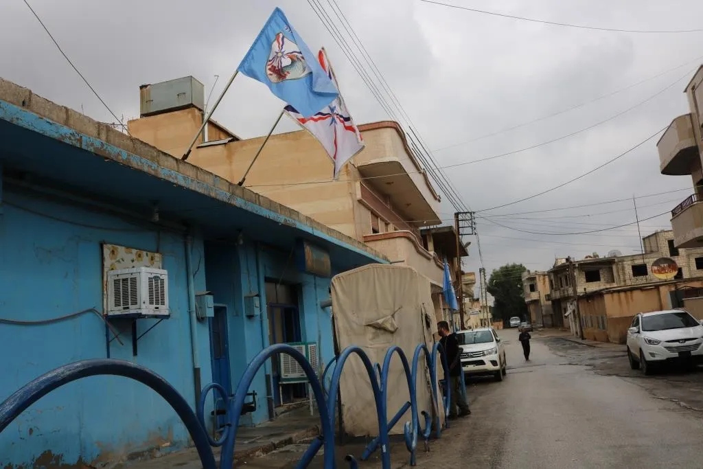 Hêzên Natora û Sotoro yên Ewlekariya Hundirîn Til Temirê diparêzin
