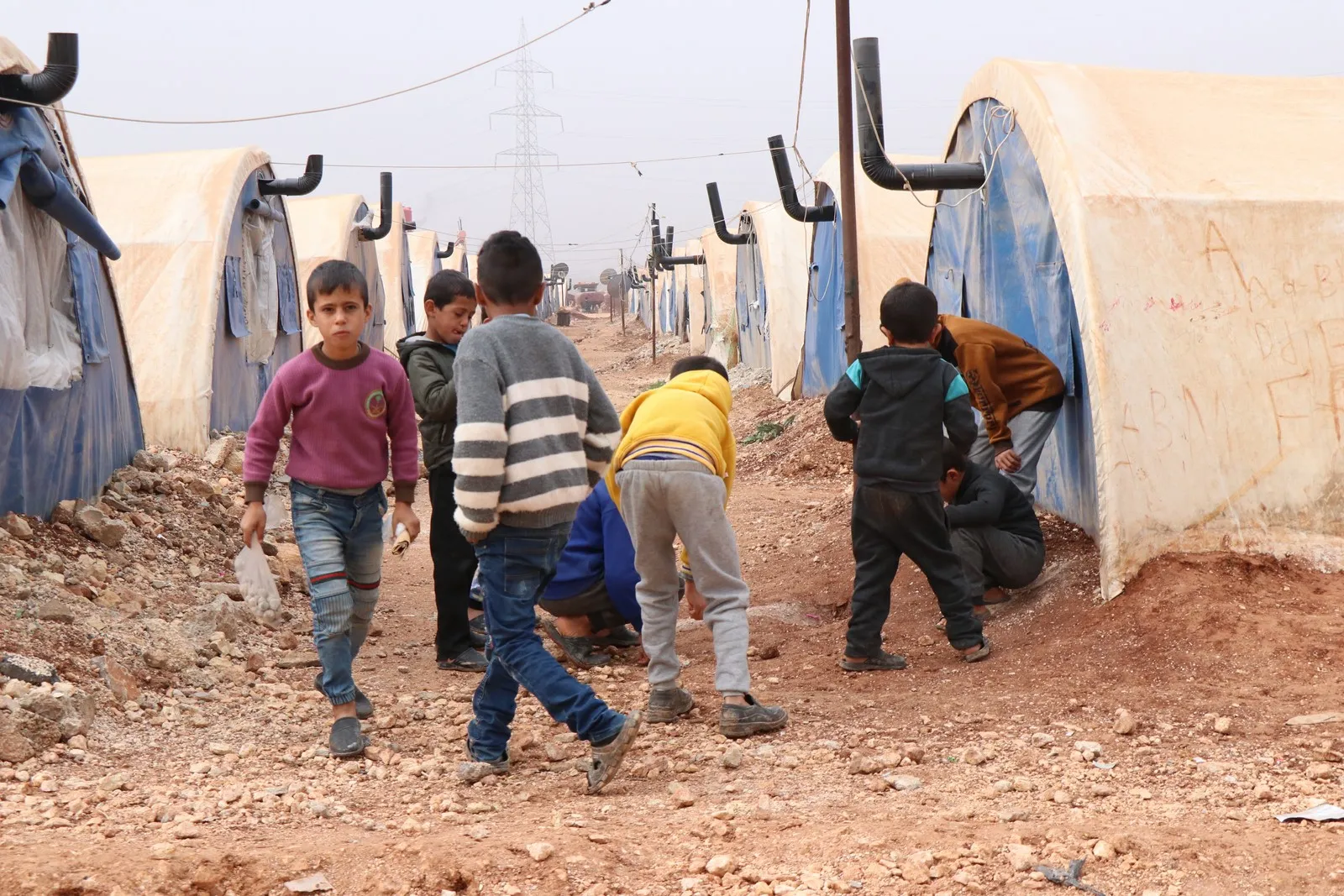 Koçberên ji Efrînê: Zivistan ji me re kabûs e
