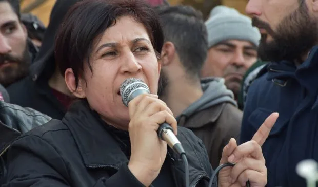 Hediye Yûsiv bêdengiya navdewletî ya li hember komkujiya Til Rifatê şermezar kir