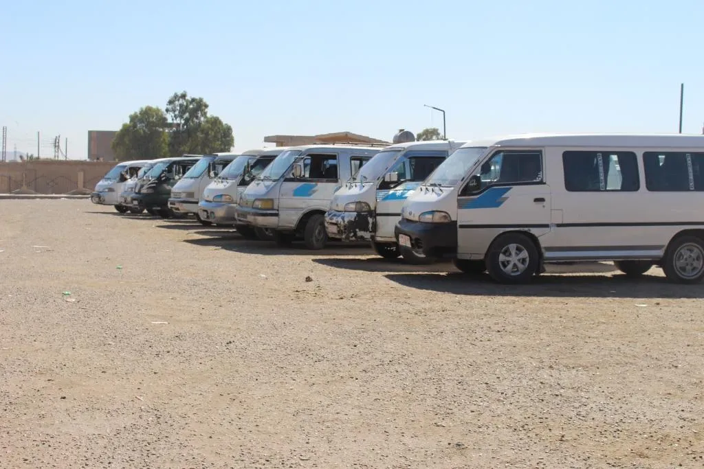 Tevî êrişan jî projeyên xizmetguzariyê berdewam in