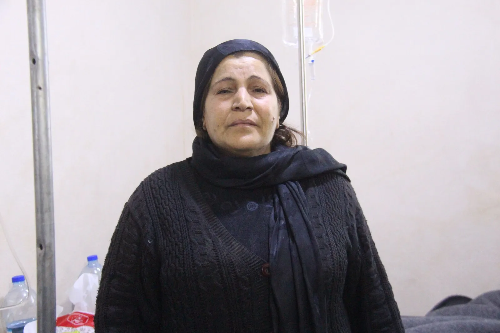 Dayikeke efrînî: Ez çûm da ku li zarokan bigerim, min parçeyên belavbûyî dîtin