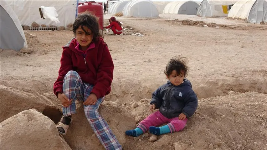 Kabûsa koçberiyê azarên nexweşiyê wê zêde dike