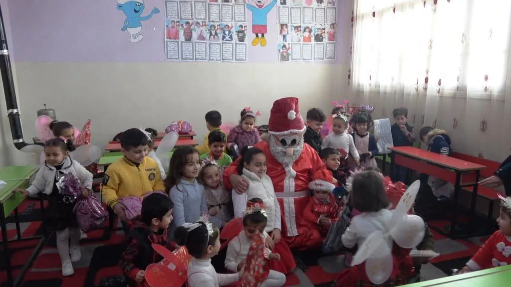 ​​​​​​​Ji bo zarokên Tebqayê şahiya sersalê pêk hat