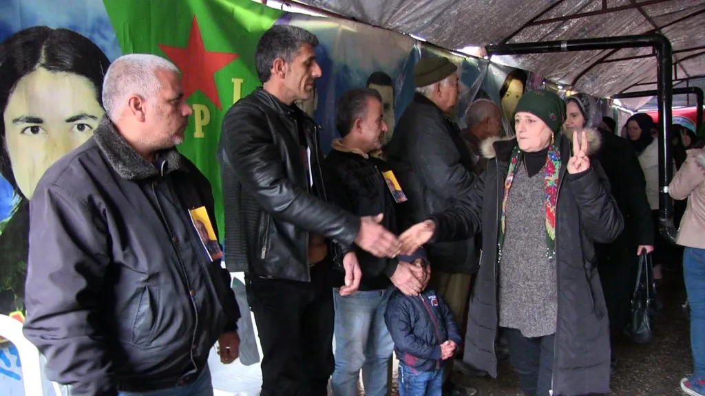 Şêniyên Helebê sersaxî da malbata şehîd Rûstem Cûdî