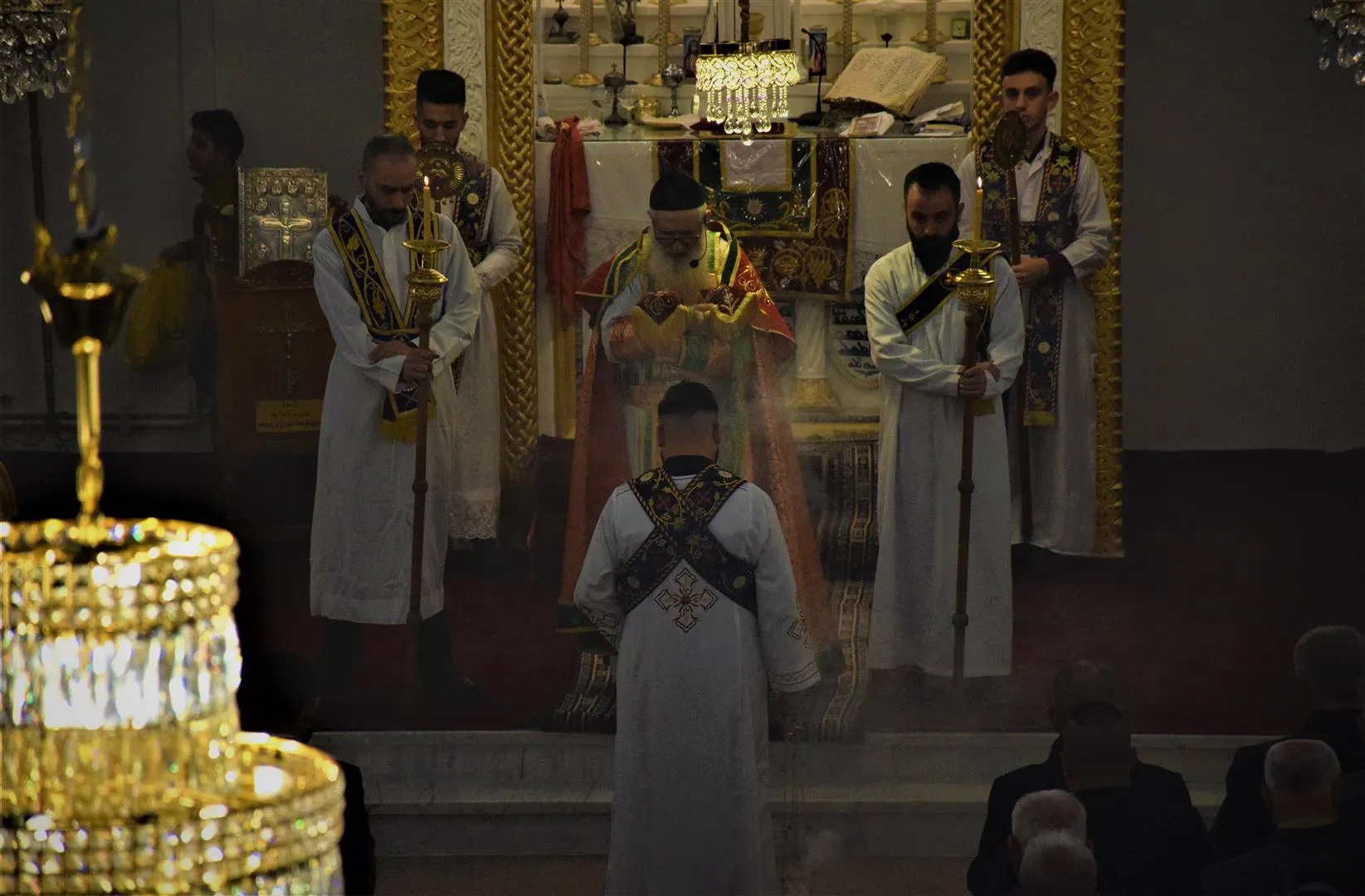 Xiristiyanan cejna Noelê pîroz kir û hêvî kir ku koçber vegerin warên xwe