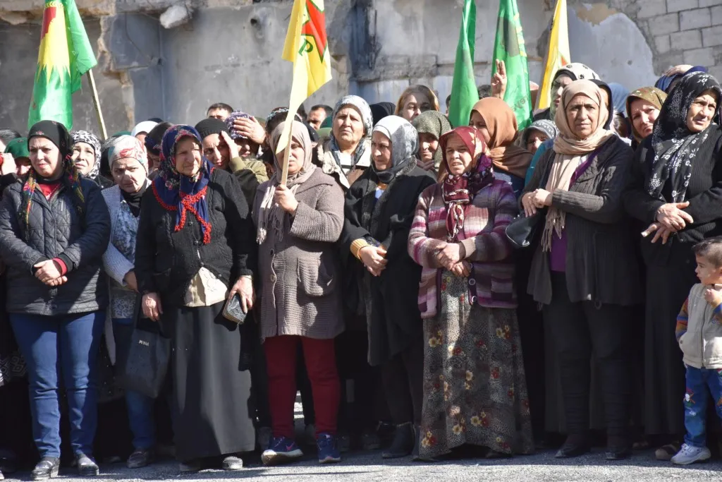 Li Şêxmeqsûdê merasîma şehîdên Berxwedana Rûmetê
