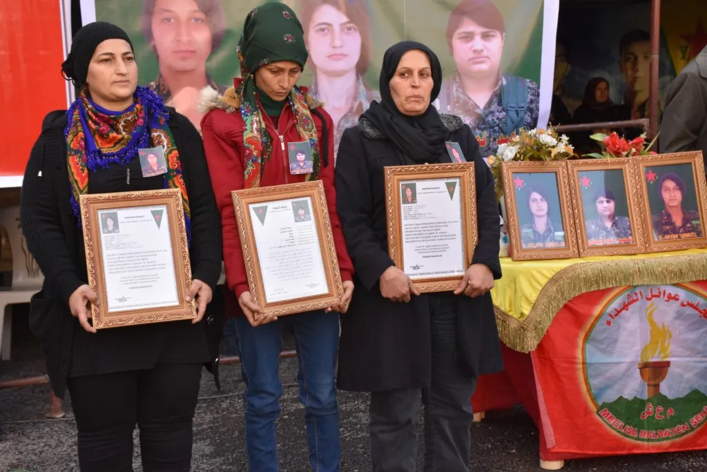 Li Şêxmeqsûdê merasîma şehîdên Berxwedana Rûmetê