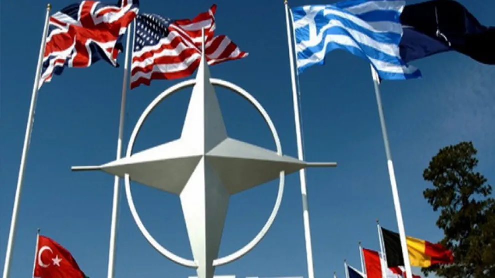 Dîplomatekî NATO’yê: Dibe ku nakokî di lûtkeyê de bi sedema hêrsa Macron rû bide