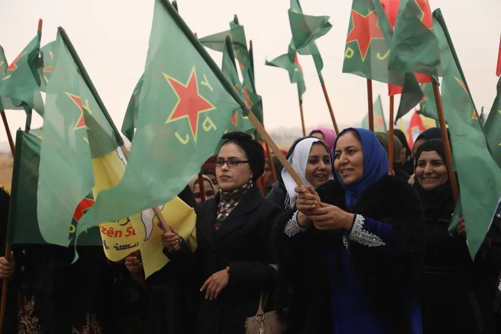 Li Bakur û Rojhilatê Sûriyê xwepêşandanên piştevaniya YPJ’ê