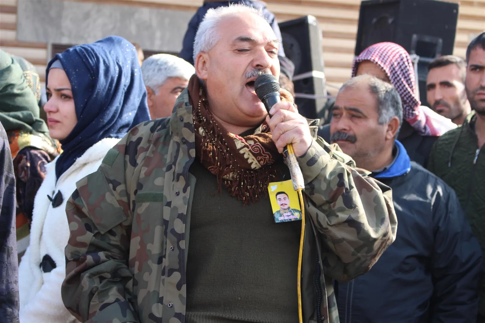 Di merasîma oxirkirinê ya şehîd Rêdûr Avareş de şêniyan soza şopandina rêya şehîdan da