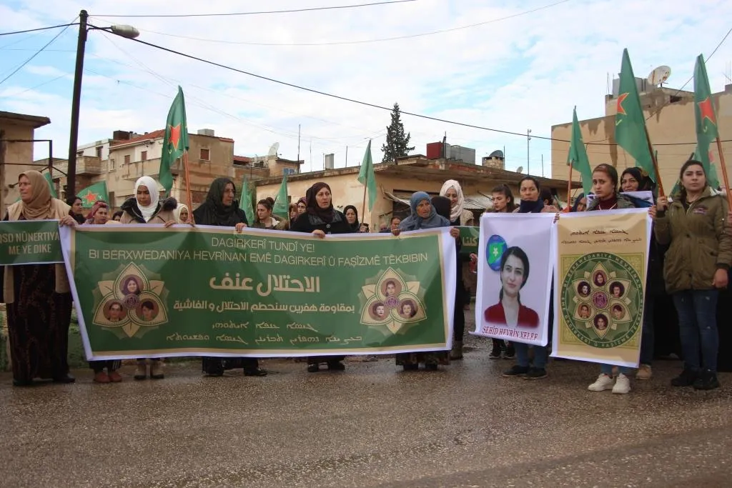 Li Bakur û Rojhilatê Sûriyê xwepêşandanên piştevaniya YPJ’ê