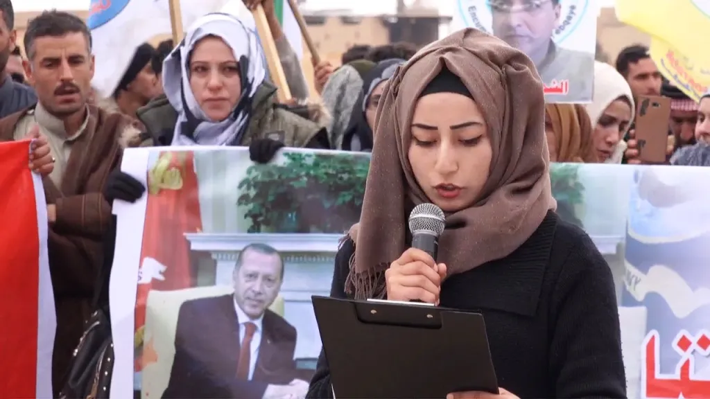Şêniyên Tebqayê nerazîbûna xwe ji dagirkeriya Tirkiyê re nîşan da