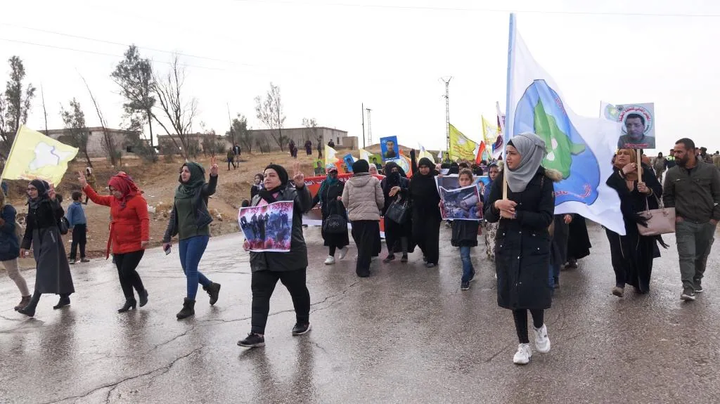 Şêniyên Tebqayê nerazîbûna xwe ji dagirkeriya Tirkiyê re nîşan da