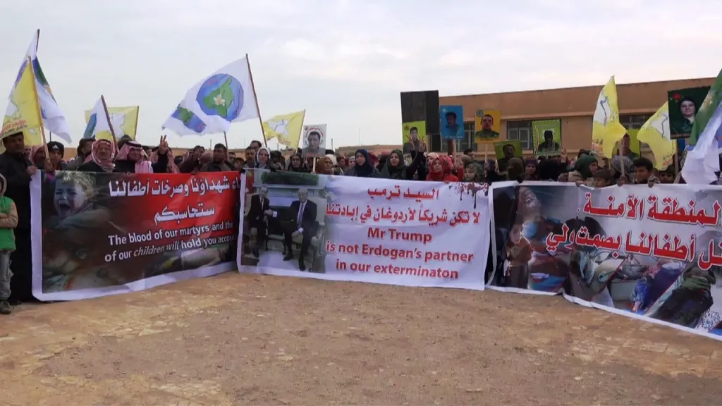 Şêniyên Tebqayê nerazîbûna xwe ji dagirkeriya Tirkiyê re nîşan da