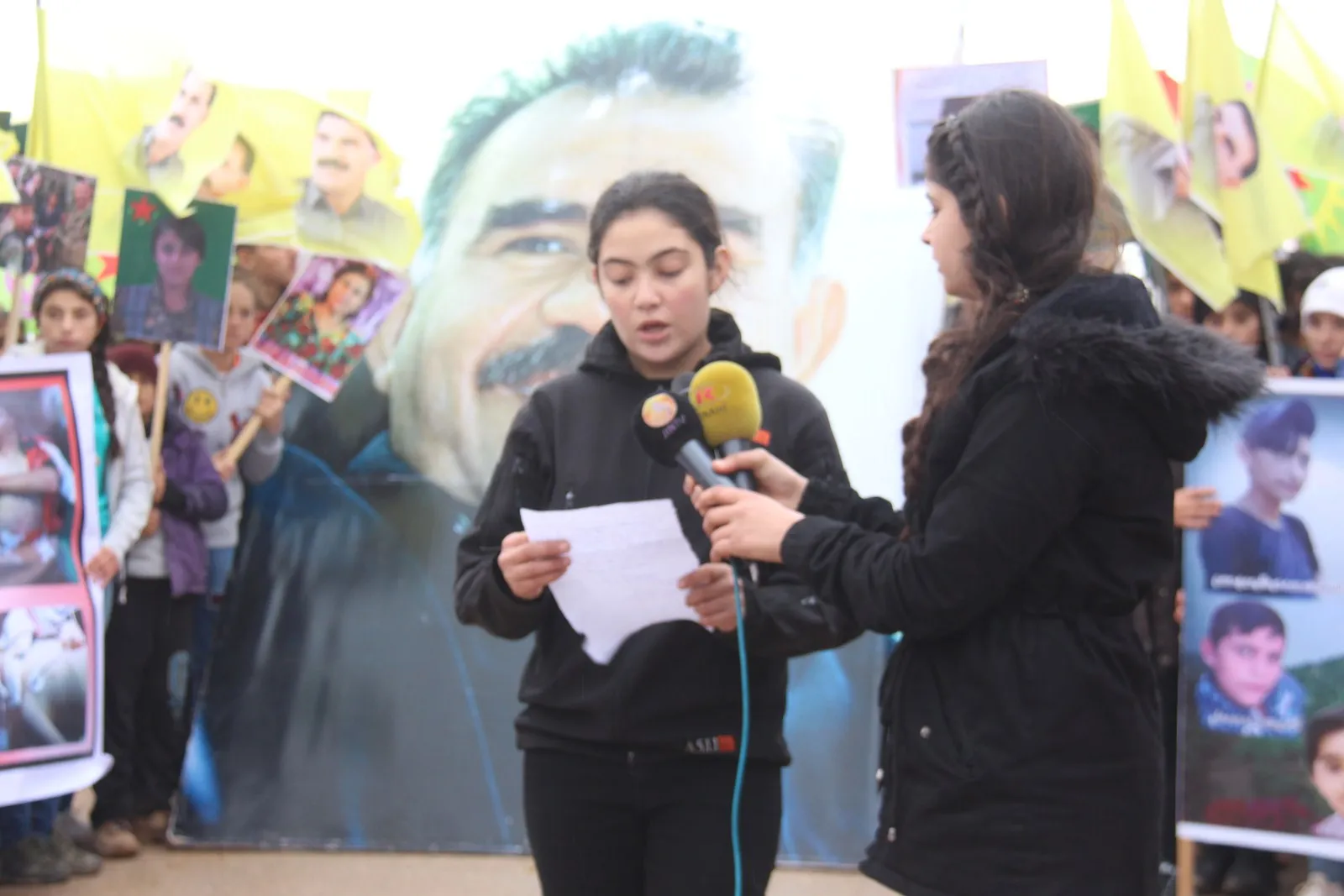 Ciwanên Efrînê komkujiya Til Rifetê şermezar kir
