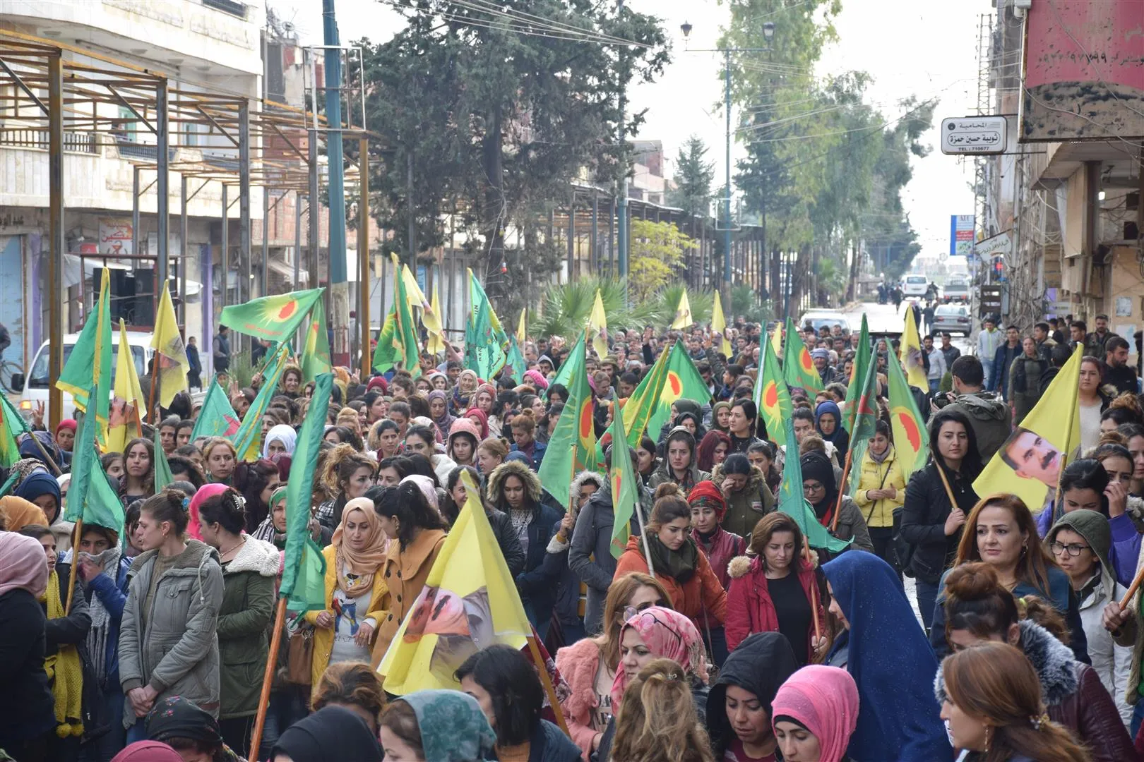 Li Bakur û Rojhilatê Sûriyê xwepêşandanên piştevaniya YPJ’ê