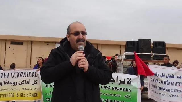​​​​​​​Li Bakur û Rojhilatê Sûriyê meşên şermezarkirina komkujiya Til Rifetê