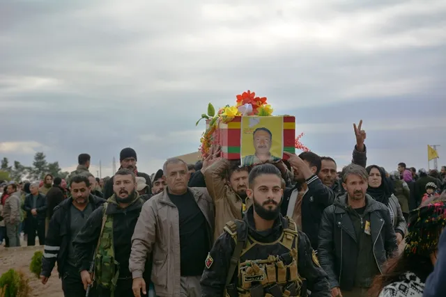 Li Dêrik û Tirbespiyê 6 şehîd hatin oxirkirin