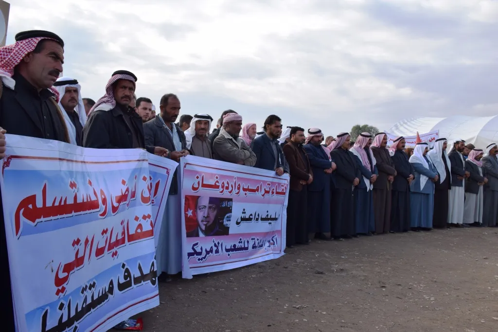 Şêniyên Dêrazorê:  Em bi hêza xwe ya siyasî û leşkerî re ne