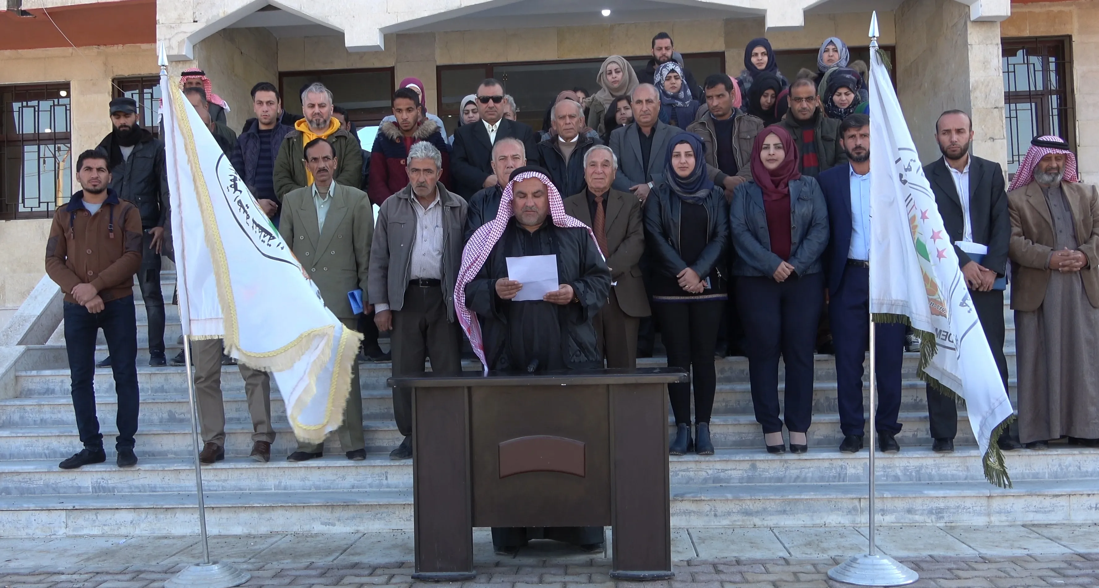 Rêveberiya Sivîl a Tebqayê: Bêdengiya navdewletî li hember qetilkirina zarokan şerm e