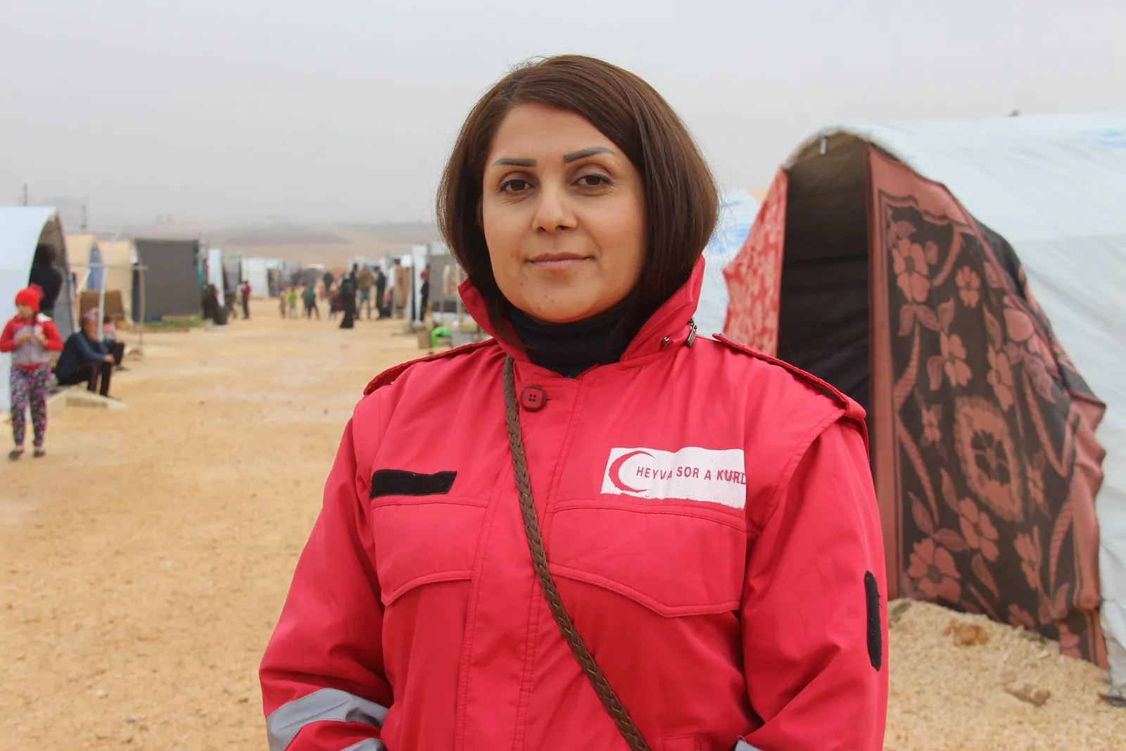 Cilên zivistanî li koçberên kampa Vegerê hatin belavkirin