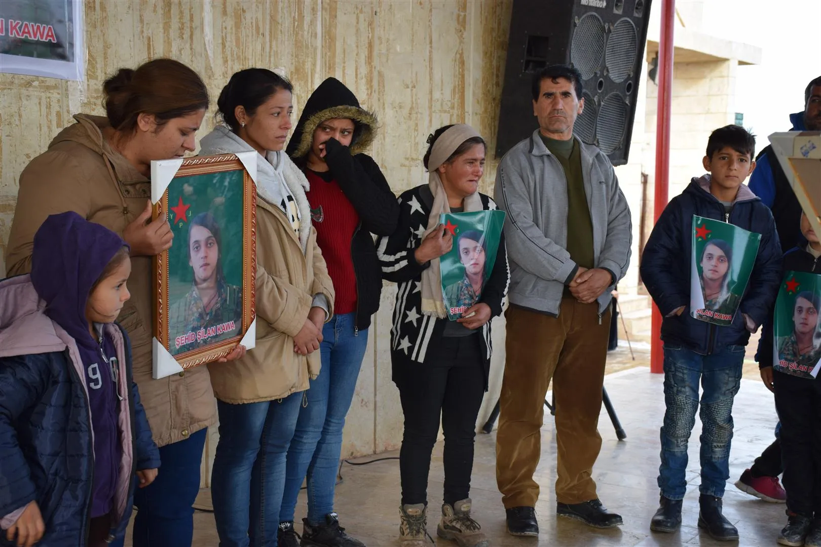 Li Hesekê cenazeyê şehîdekî hate veşartin û nasnameyên 2 şehîdan hatin eşkerekirin