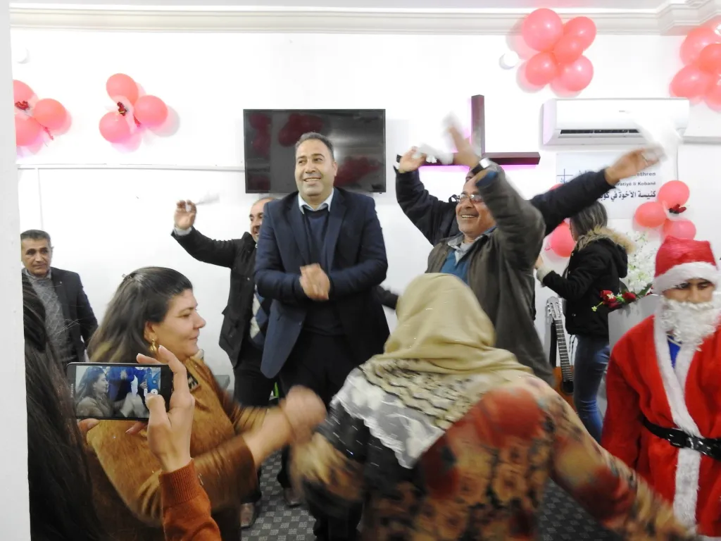 Dêra Biratî ya Kobanê cejna Rojbûna Pêxember Îsa pîroz kir