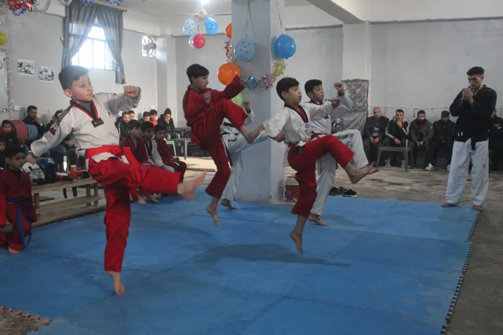 ​​​​​​​Şampyonên futbolê yên Minbicê hatin xelatkirin