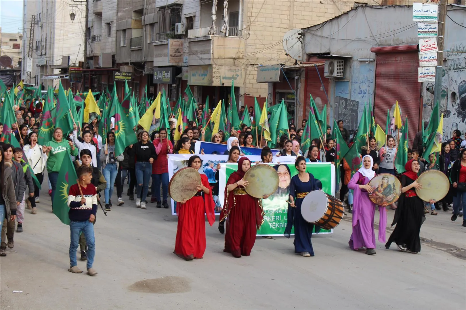 Jinên ciwan: Em hemû YPJ‘ê ne