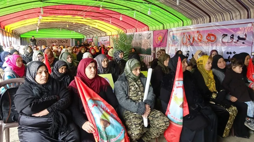 Jinên Reqa, Tebqa, Dêrazor û Minbicê li hemberî dagirkeriyê dengê xwe bilind kirin