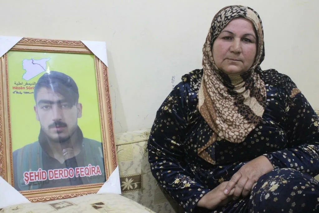 Rêya birayên xwe şopand û bû parêzvanê welat