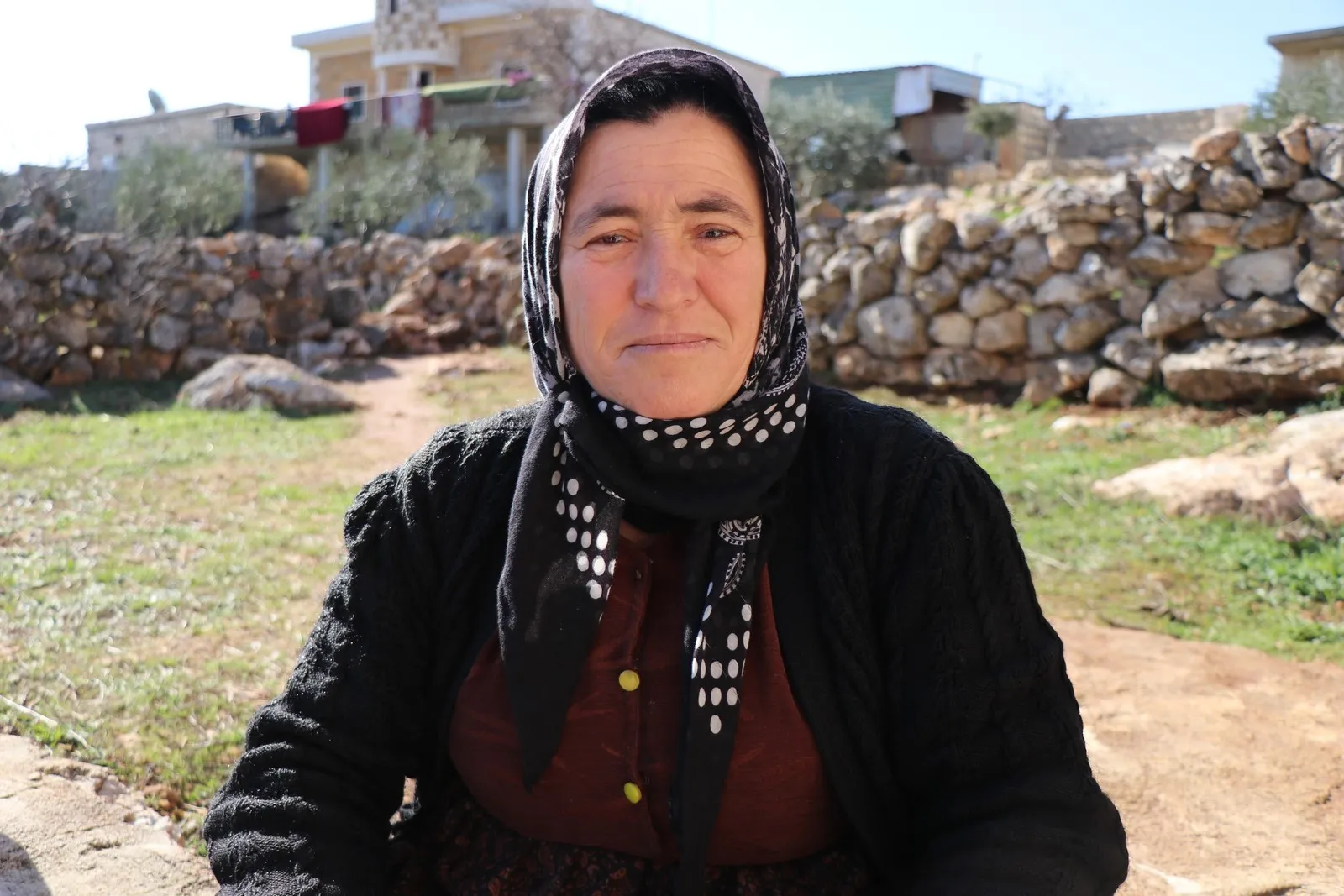 Gundê Burc El-Qas bi binpêkirinên çeteyan re rû bi rû ne