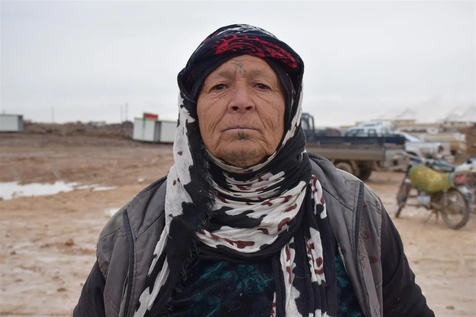 ‘Çete li warê me ne, lewma em nikarin li malên xwe vegerin’