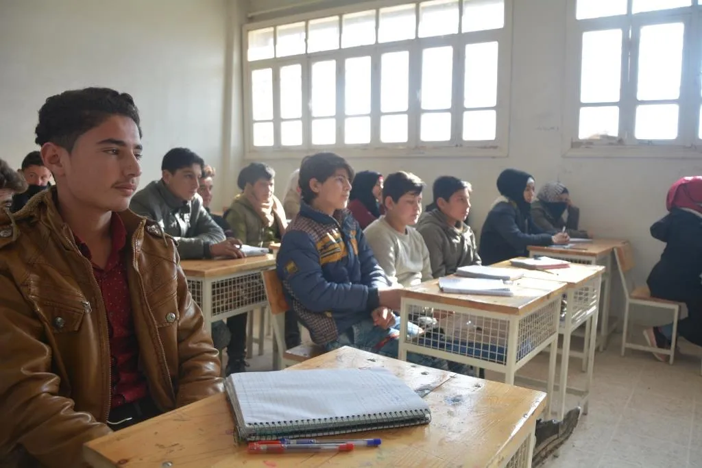 Li Sirînê kêmasiya mamosteyan çareser dibe