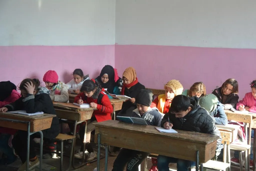 Li Sirînê kêmasiya mamosteyan çareser dibe