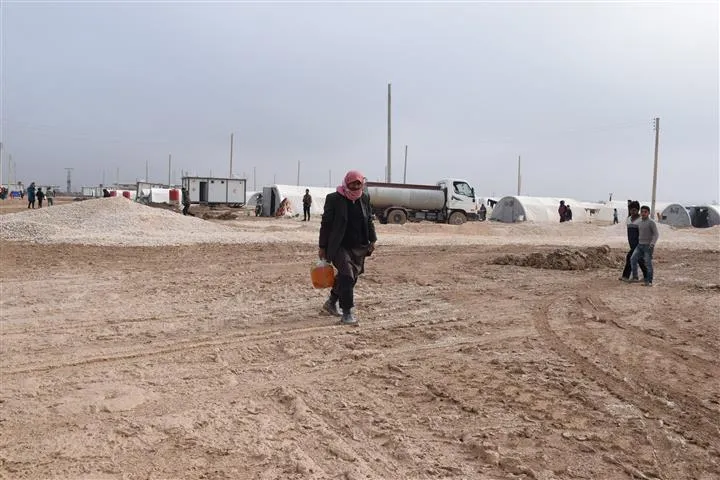 Azarên koçberan zêde dibin