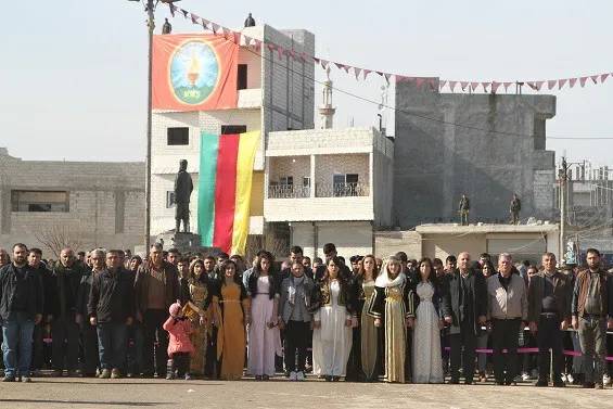 Şêniyên Kobanê salvegera rizgarkirina bajarê xwe pîroz dikin