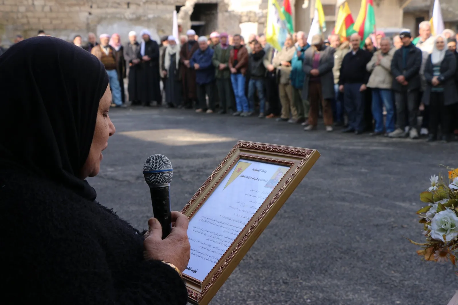 Şêniyên Helebê sersaxî da malbata şehîd Şêrko Kobanê