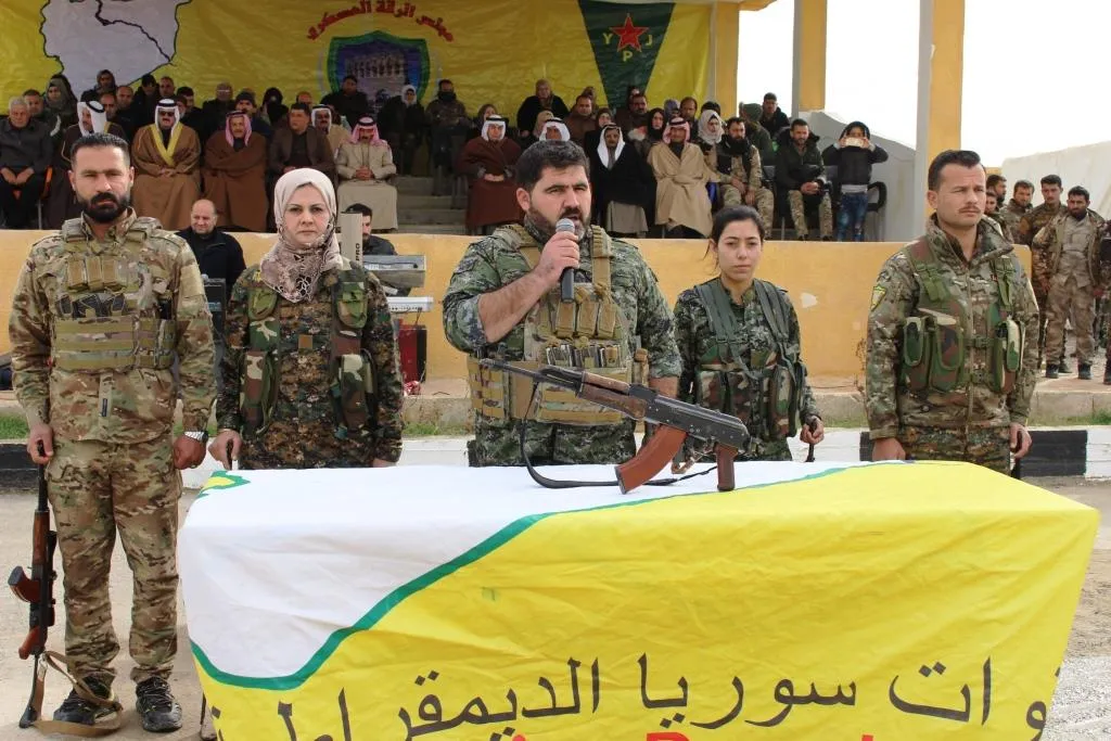 Meclisa Leşkerî ya Reqayê dewreyeke leşkerî bi dawî kir