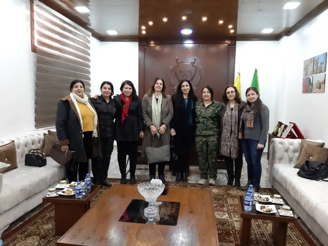 Koordînasyona Jinan serdana Navenda Têkiliyên Giştî ya YPJ`ê kir