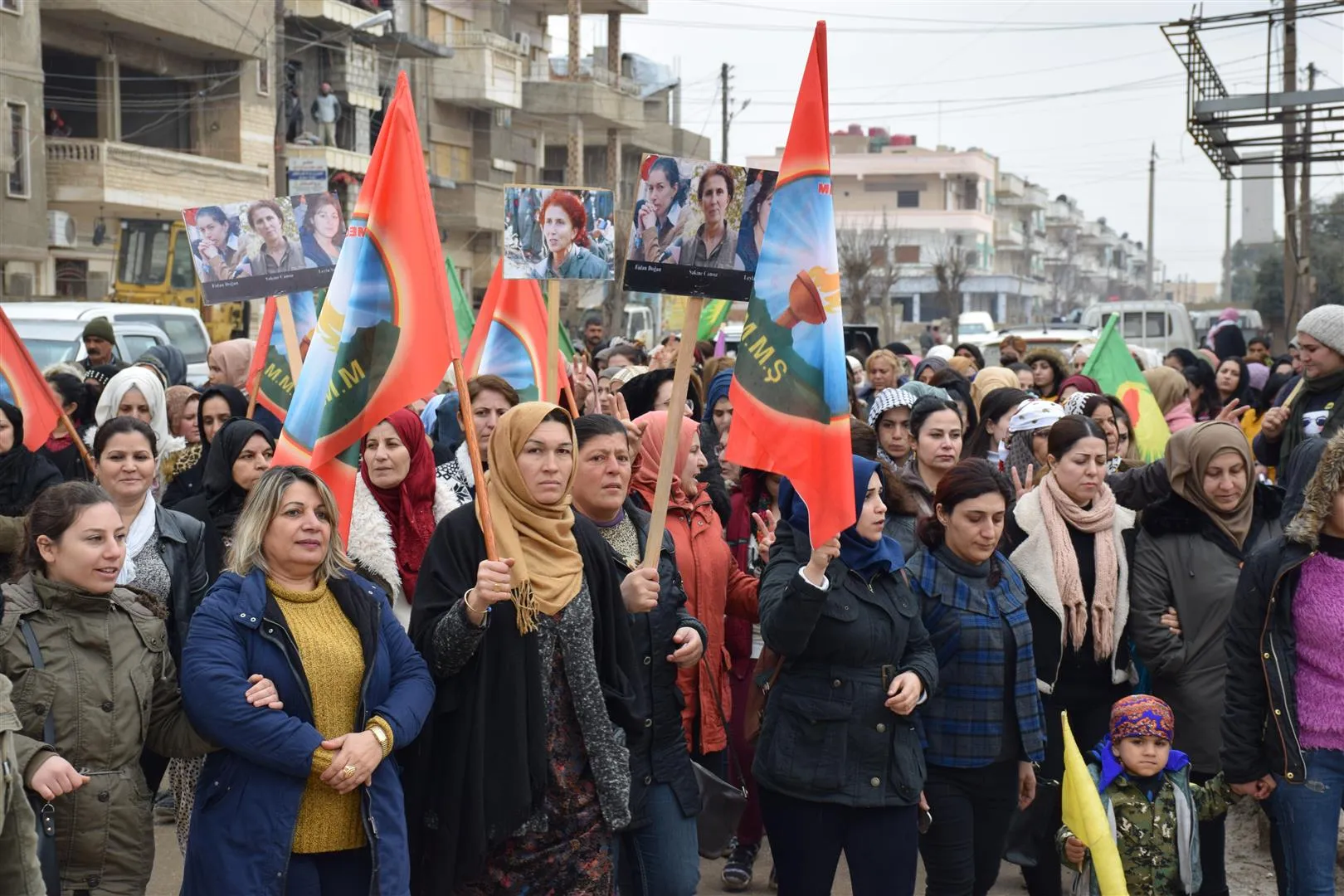 Li Bakur û Rojhilatê Sûriyê her sê jinên têkoşer hatin bibîranîn