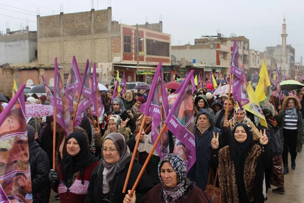 Li Bakur û Rojhilatê Sûriyê her sê jinên têkoşer hatin bibîranîn