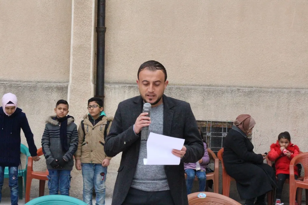 Dibistana Şehîd Raxib Harûn a Minbicê xwendekarên serkeftî xelat kirin