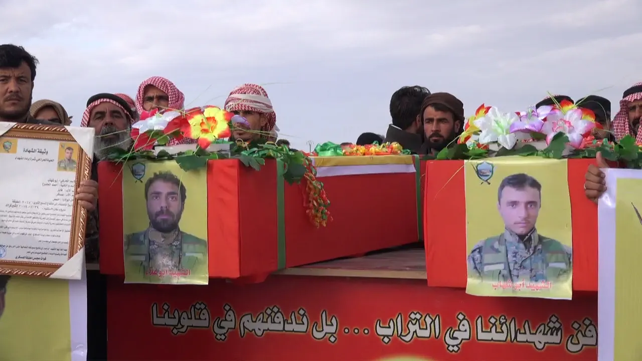 Şêniyên Tebqayê 2 şervanên ku di Berxwedana Rûmetê de şehîd bûbûn, spartin axê