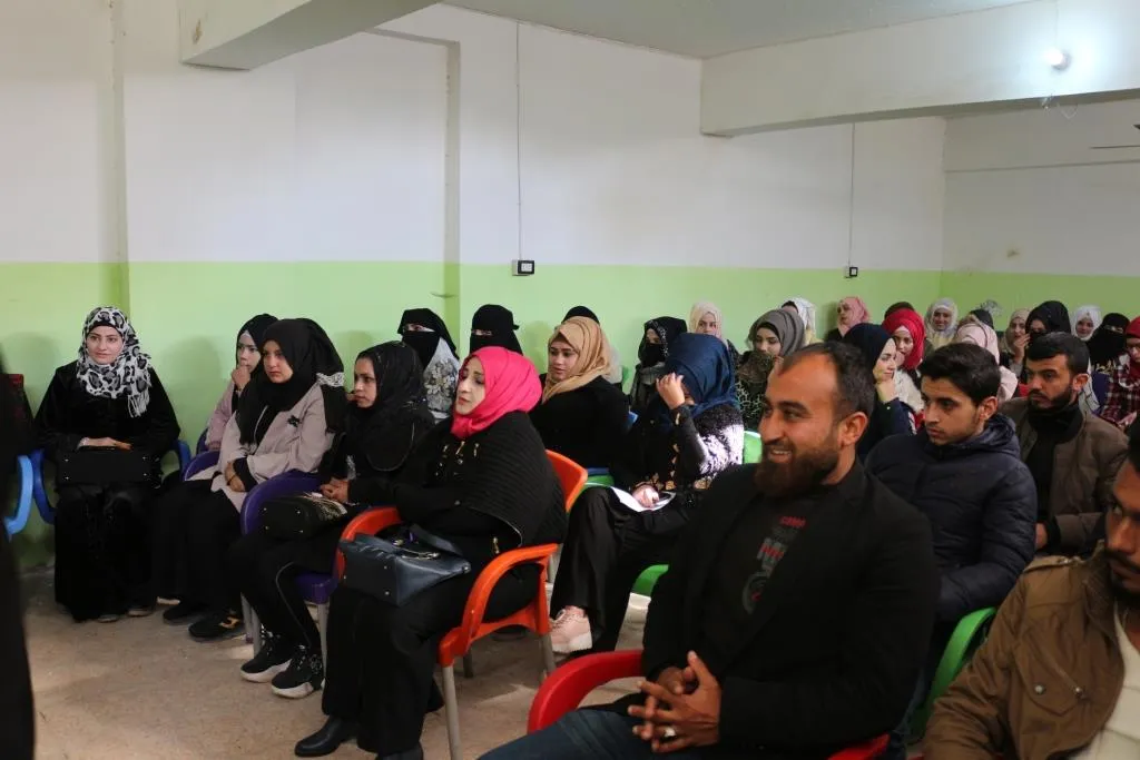 Meclisa Ciwanan a Reqayê dewreya hemşîretiyê bi dawî kir