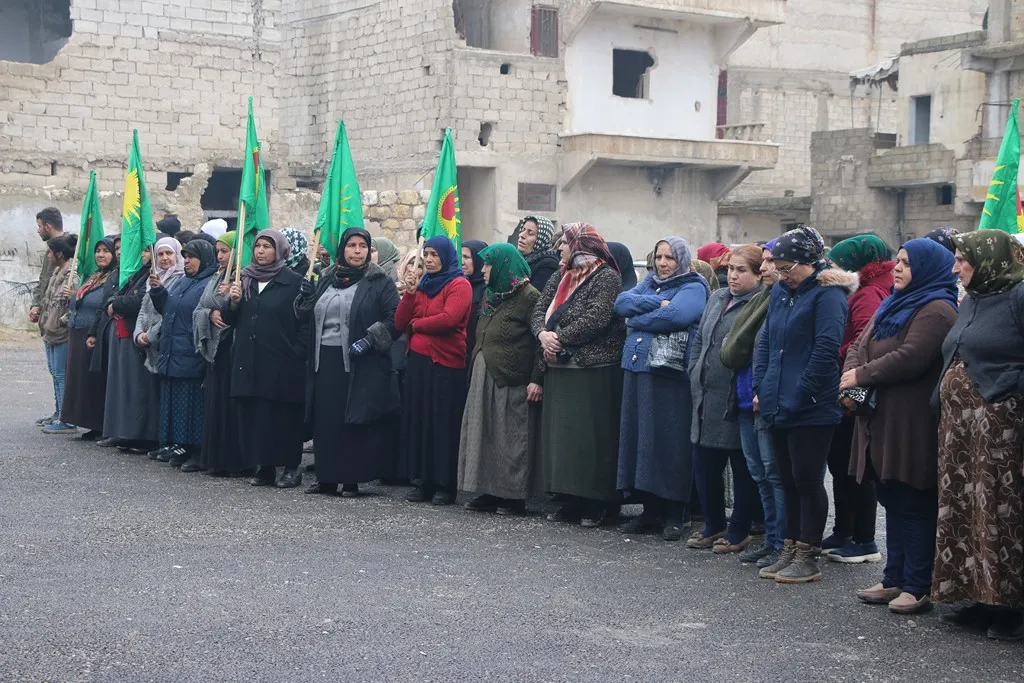 Şêniyên Şêxmeqsûdê sersaxî da malbata şehîd Welîd